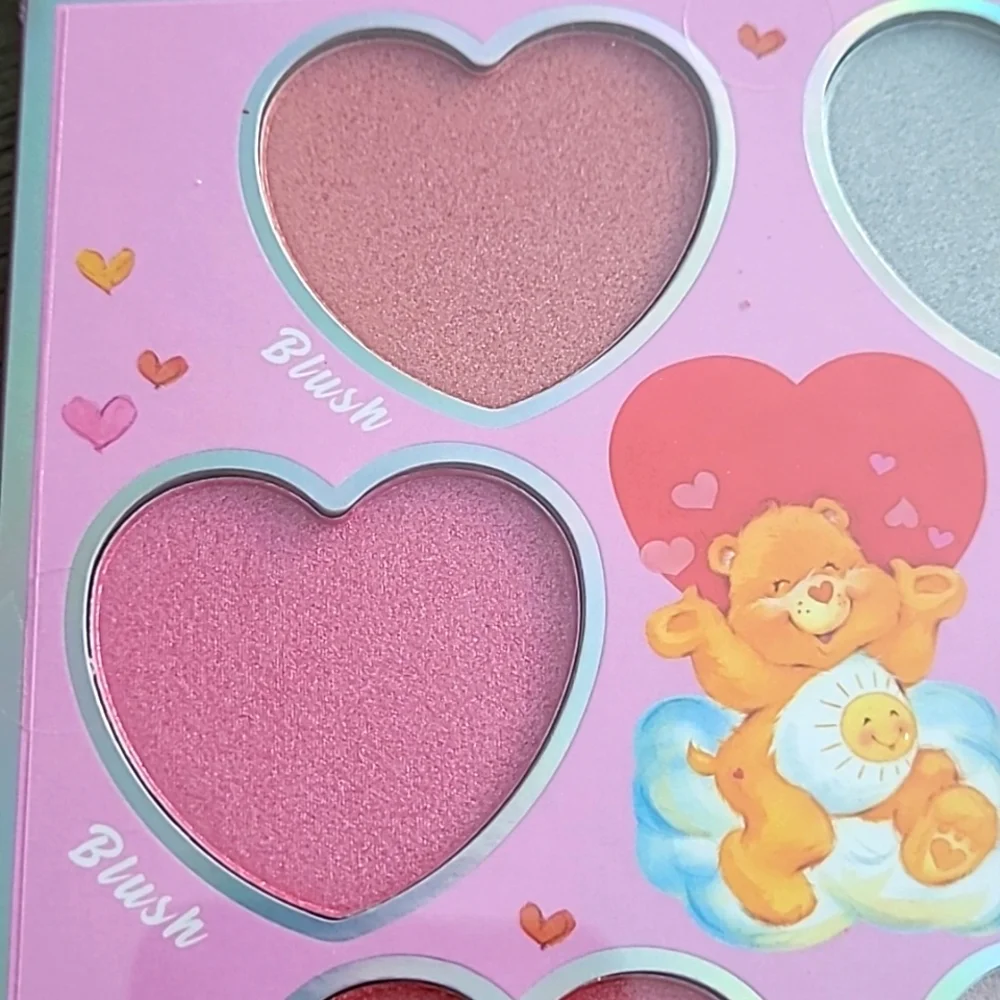 Care Bears Complexion Palette Blush & Highlighter 6 Shades NWT Sealed